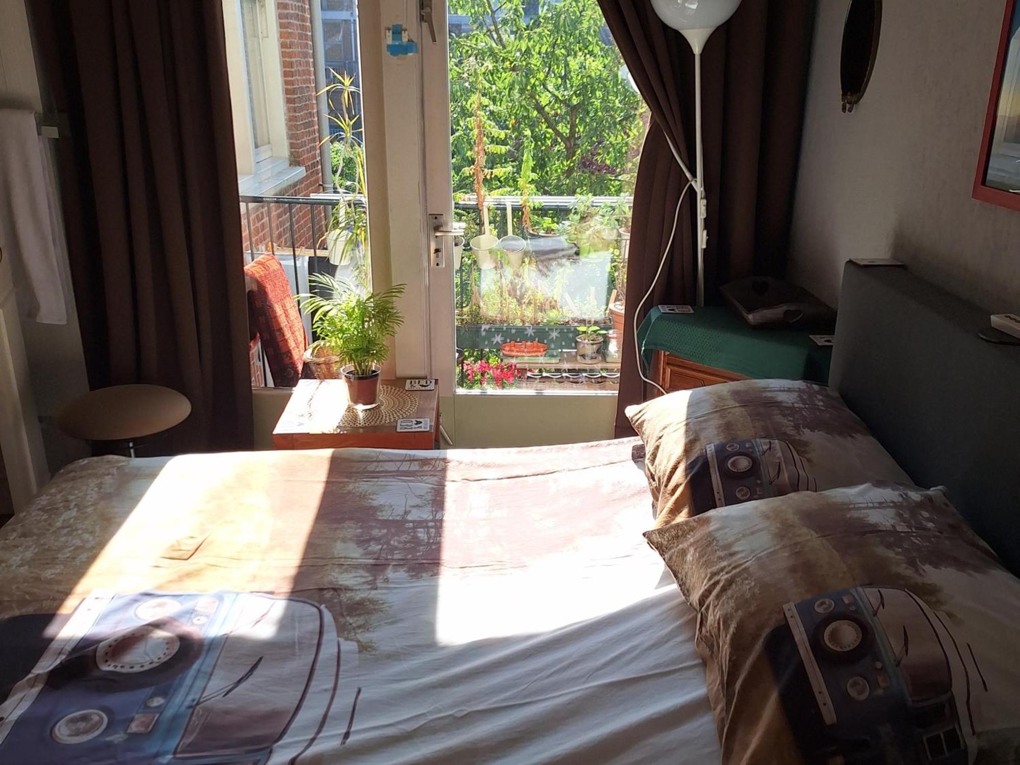 Homey Budget Bedroom Amsterdam Luaran gambar