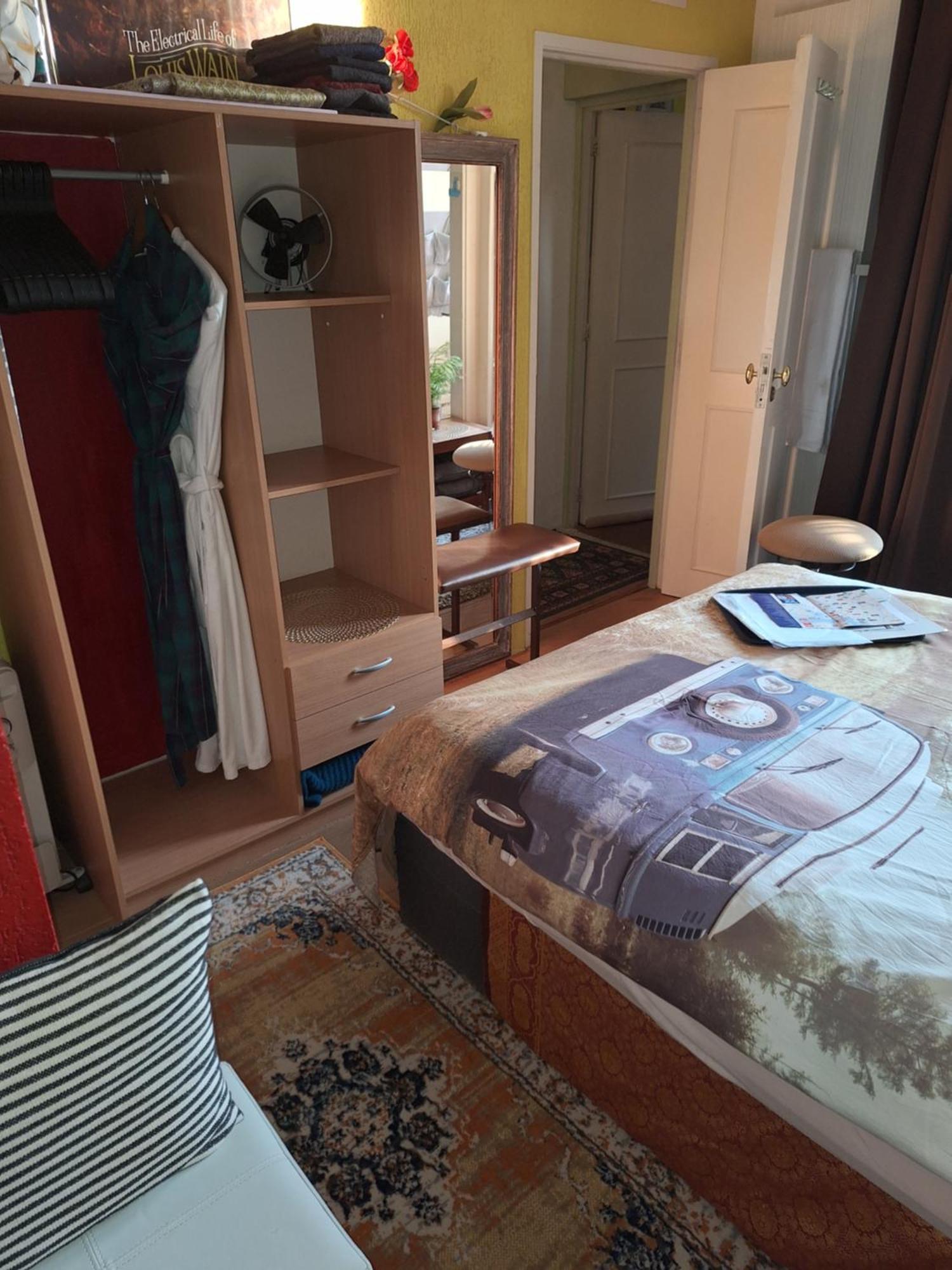 Homey Budget Bedroom Amsterdam Luaran gambar